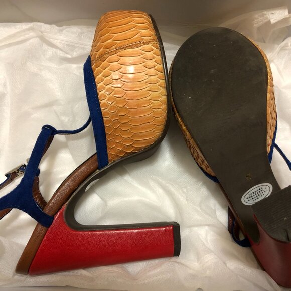 Japanese Fashion Brand SLY High Heels - Picture 2 of 4